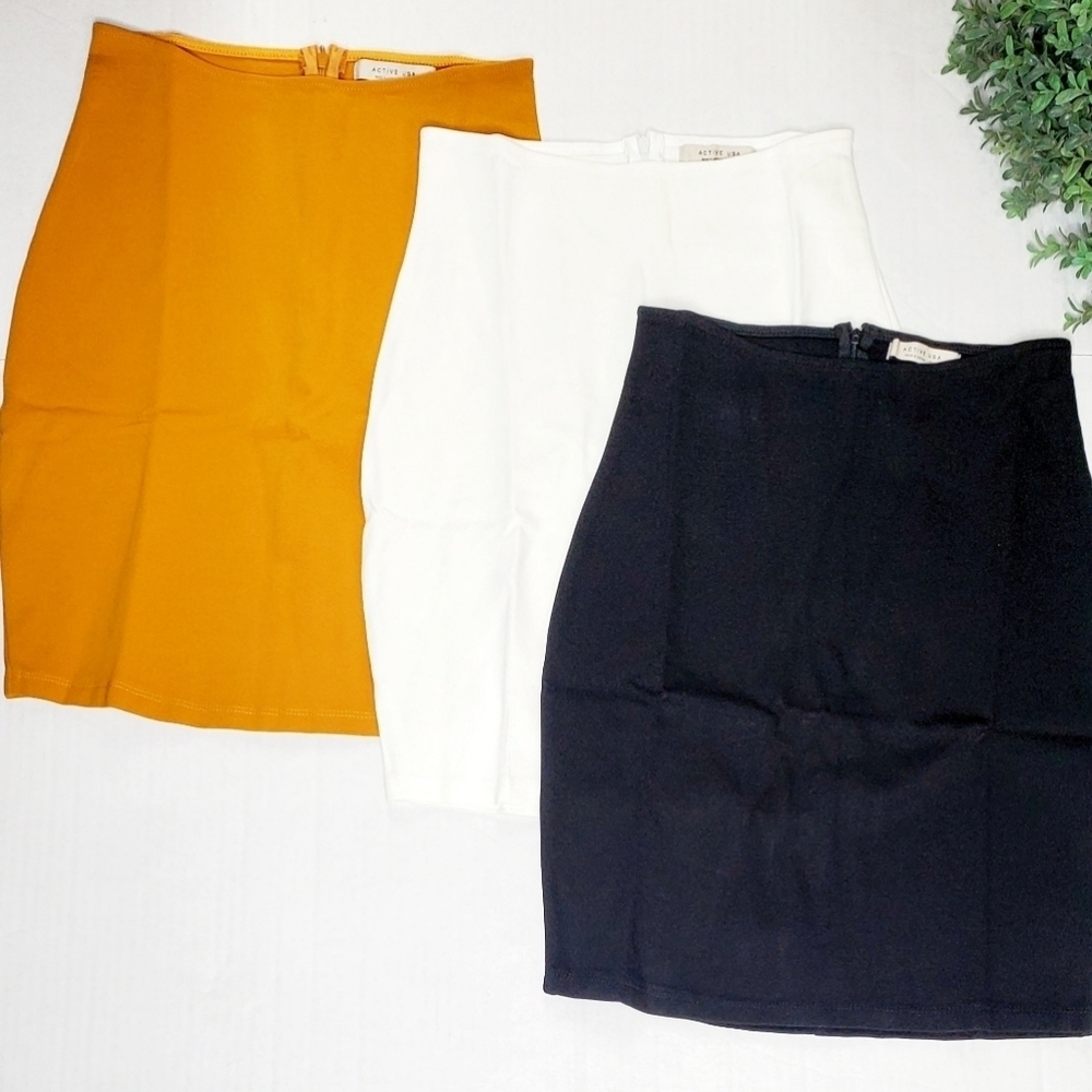 NWT Stretch Mini Skirt (Mustard Yellow)